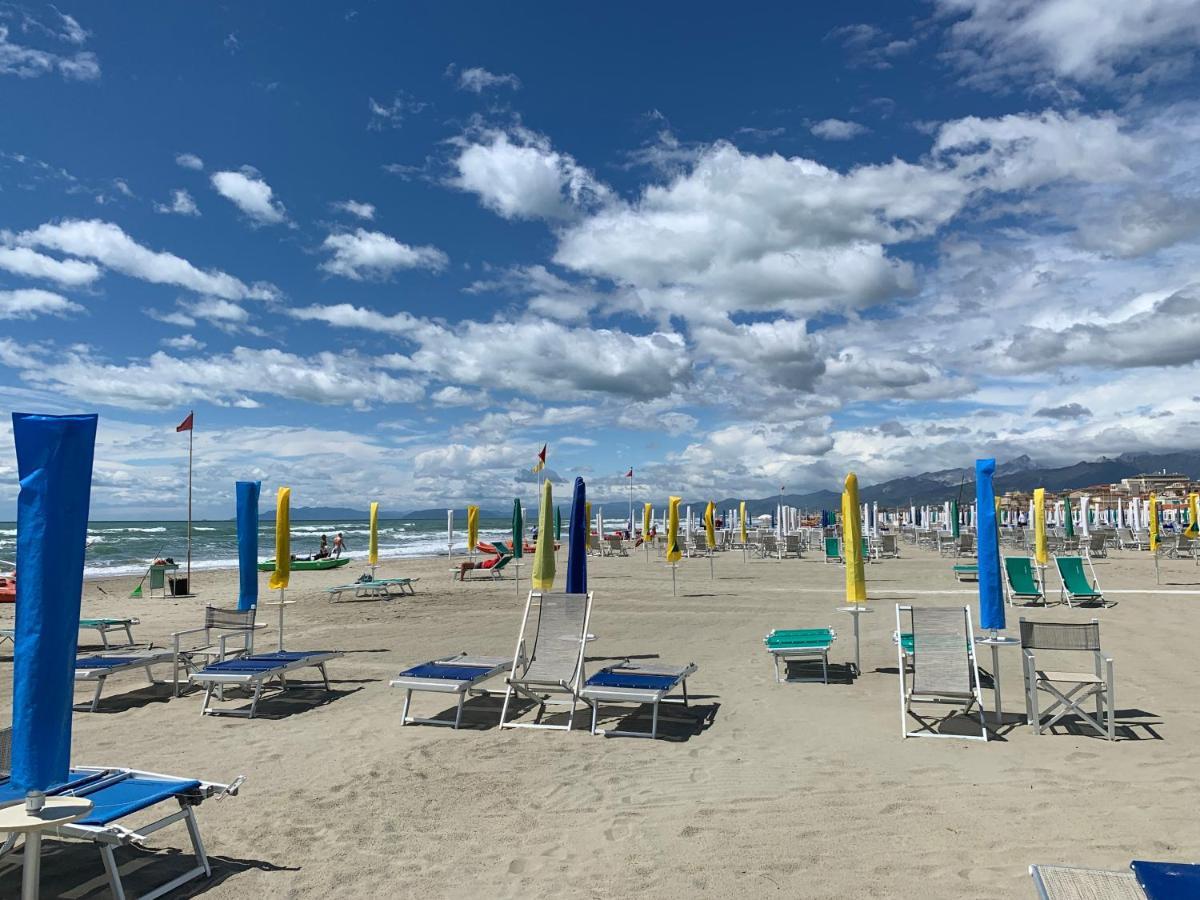 Apartmán Casa Celeste Viareggio Exteriér fotografie